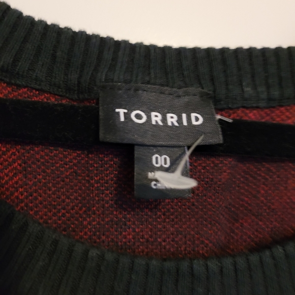 TORRID Buffalo Check Plaid Sweater Top   NEW! - Picture 2 of 4